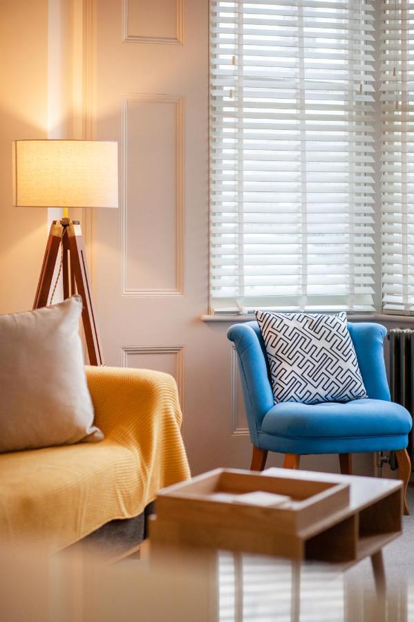 Beautiful, Central, 3 Min Walk From Beach, 2 King Doubles Hove Exterior foto